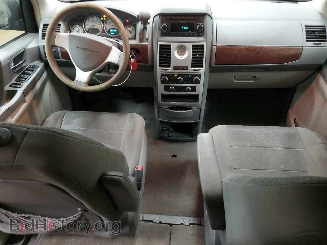 2010 CHRYSLER MINIVAN - VIN: 2A4RR4DE5AR161777 - Фото 8