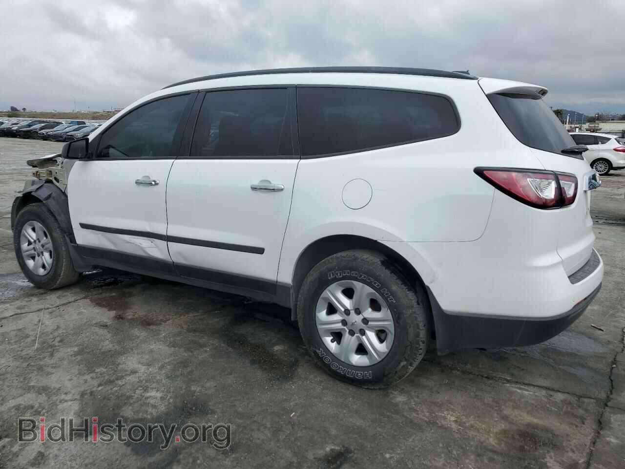 2017 CHEVROLET TRAVERSE - VIN: 1GNKVFKD4HJ294707 - Фото 2