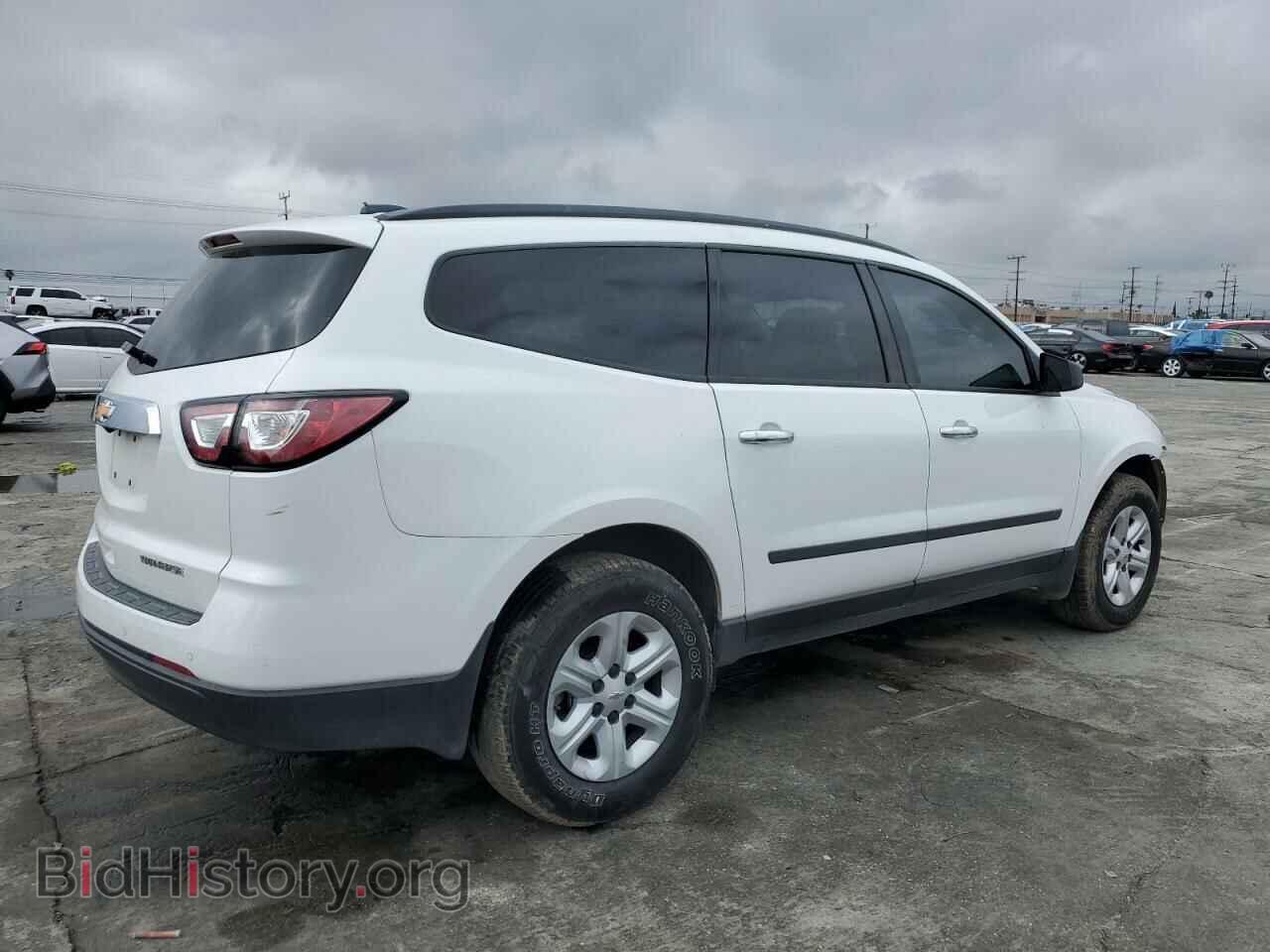 2017 CHEVROLET TRAVERSE - VIN: 1GNKVFKD4HJ294707 - Фото 3