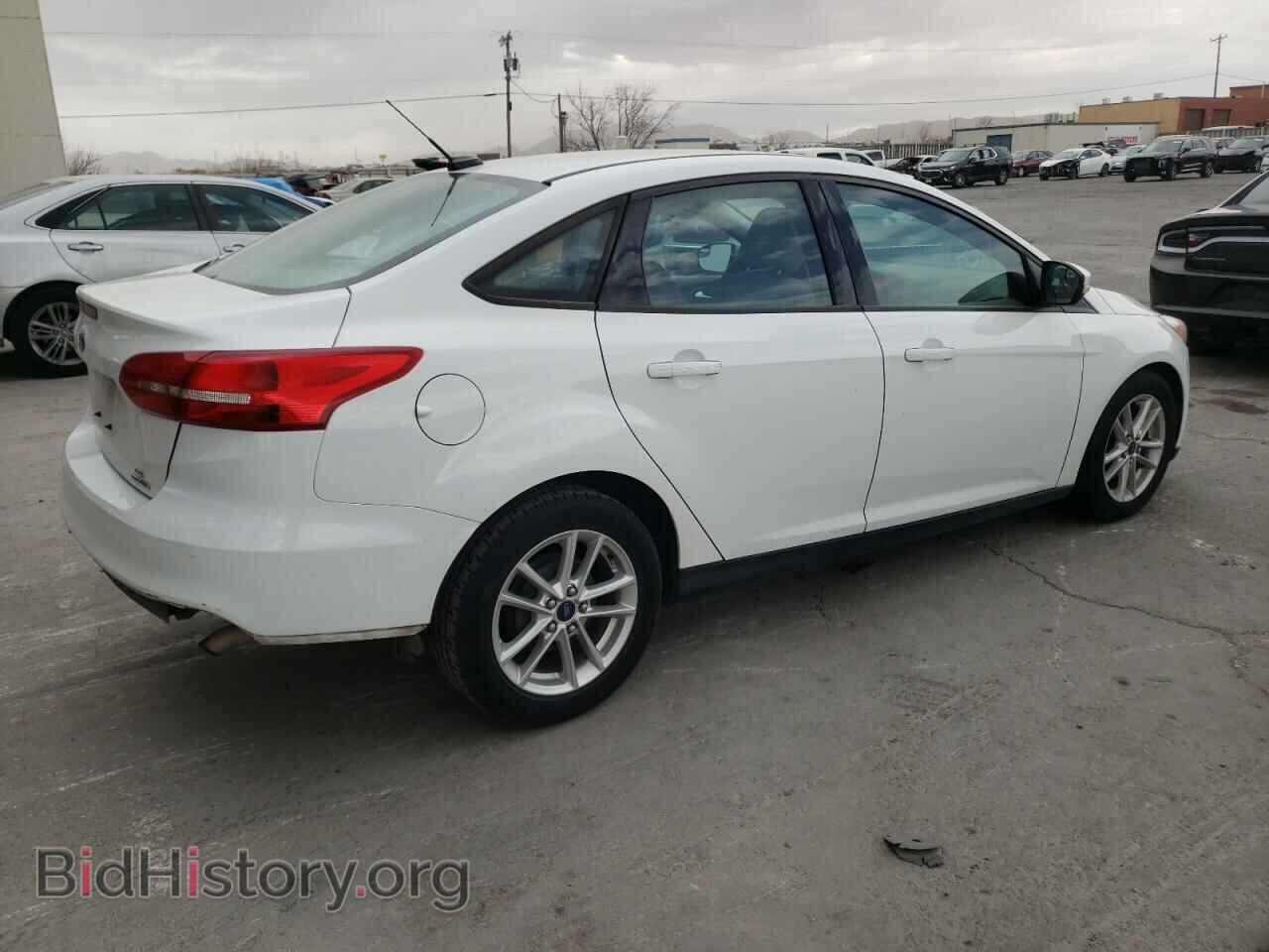 2016 FORD FOCUS - VIN: 1FADP3F23GL221923 - Фото 3