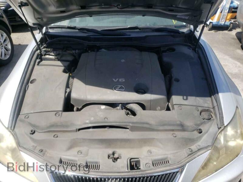 2007 Lexus IS (VIN JTHBK262572041888) — фото 7 из 10