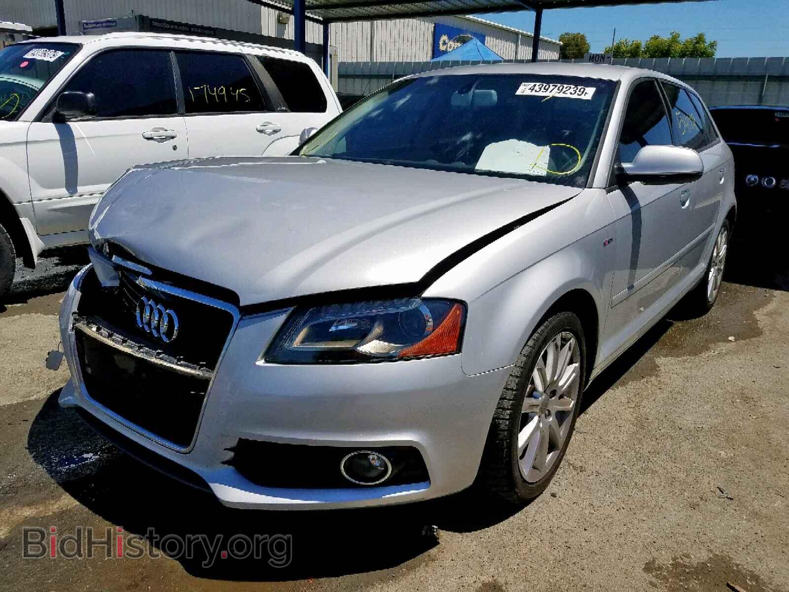 2011 AUDI A3 - VIN: WAUKJBFM8BA163808 - Фото 2