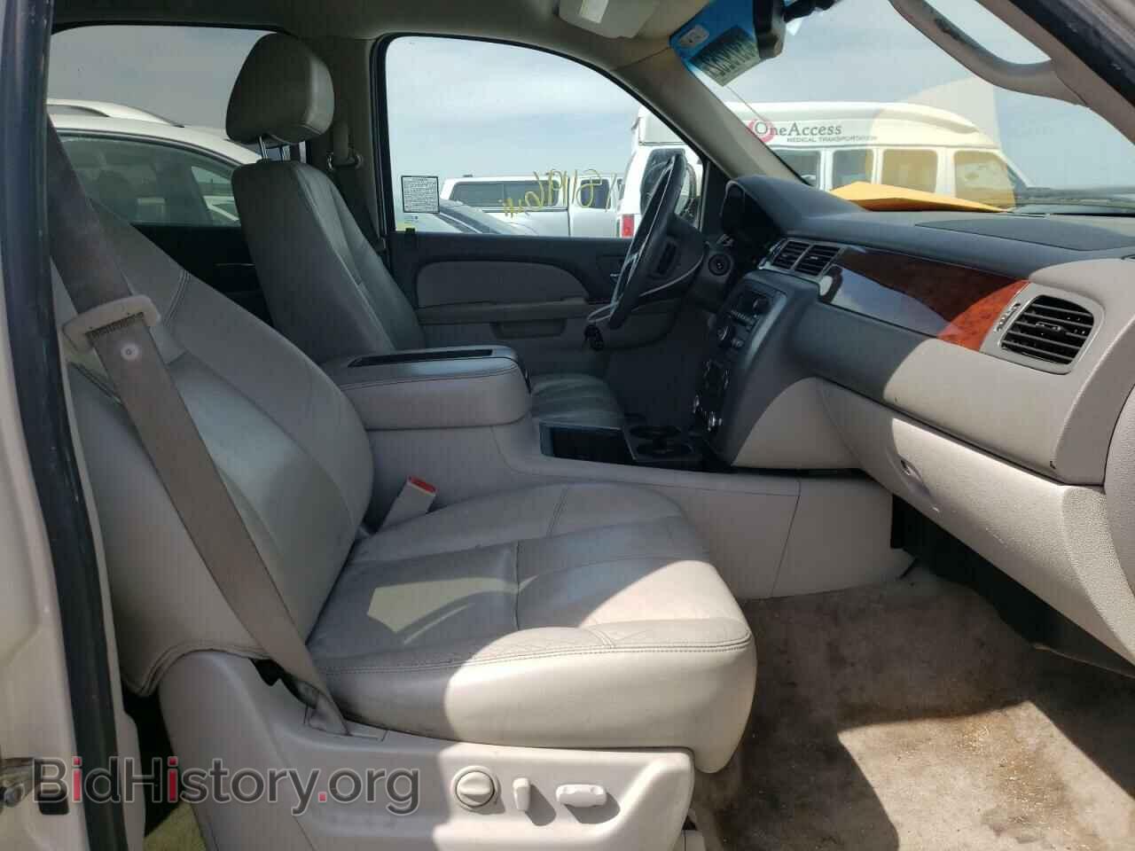 2011 GMC YUKON - VIN: 1GKS2CE06BR185591 - Фото 5