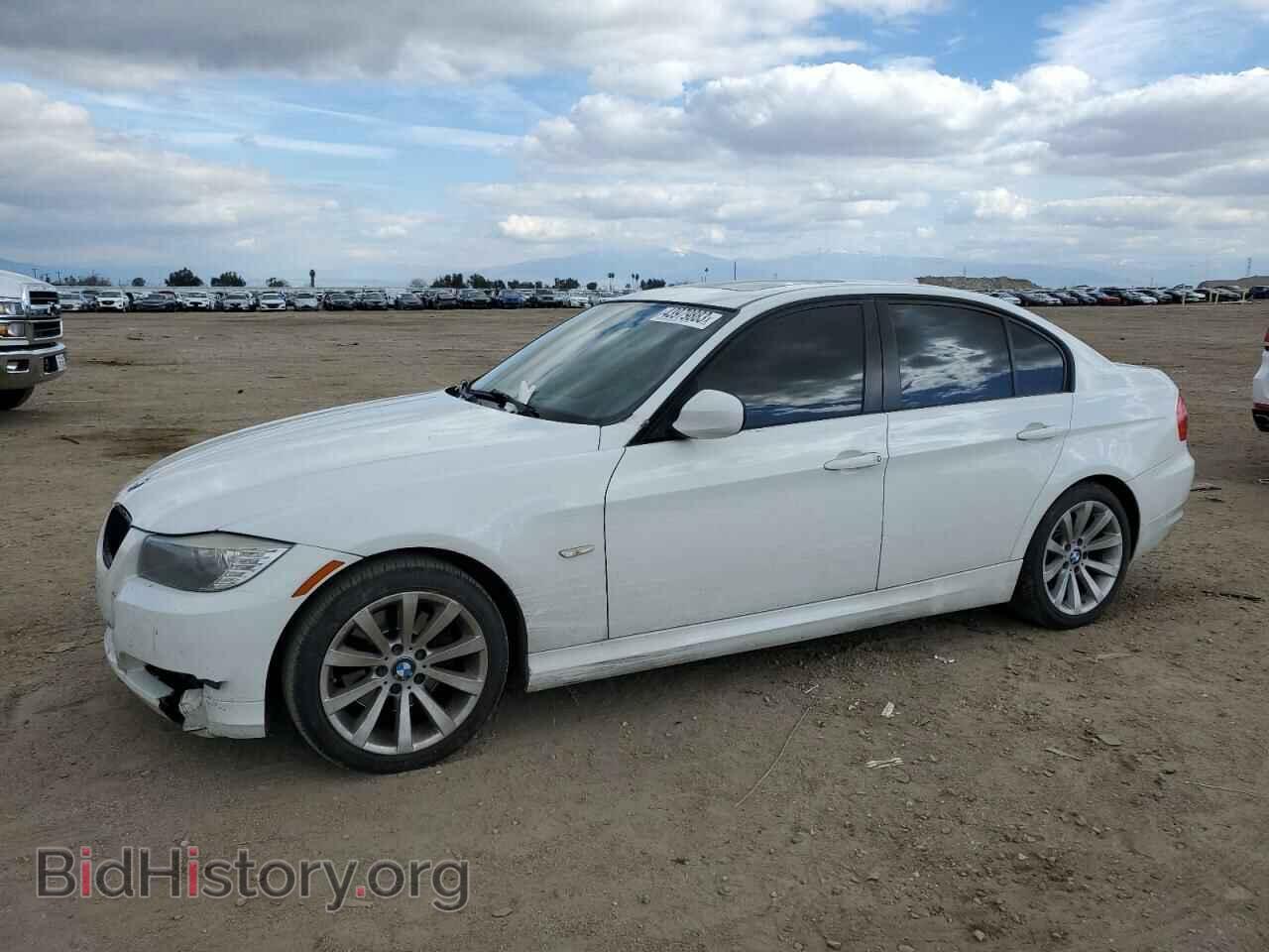 Photo WBAPH5C52BF093158 - BMW 3 SERIES 2011