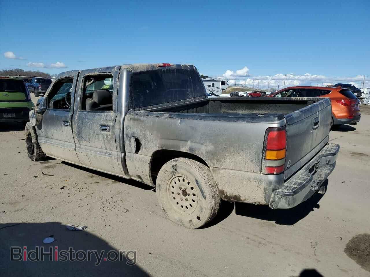 2006 GMC SIERRA - VIN: 2GTEK13V861284519 - Фото 2