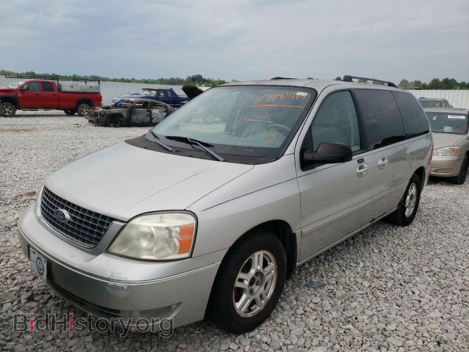 2006 FORD FREESTAR - VIN: 2FMZA52226BA32953 - Фото 2