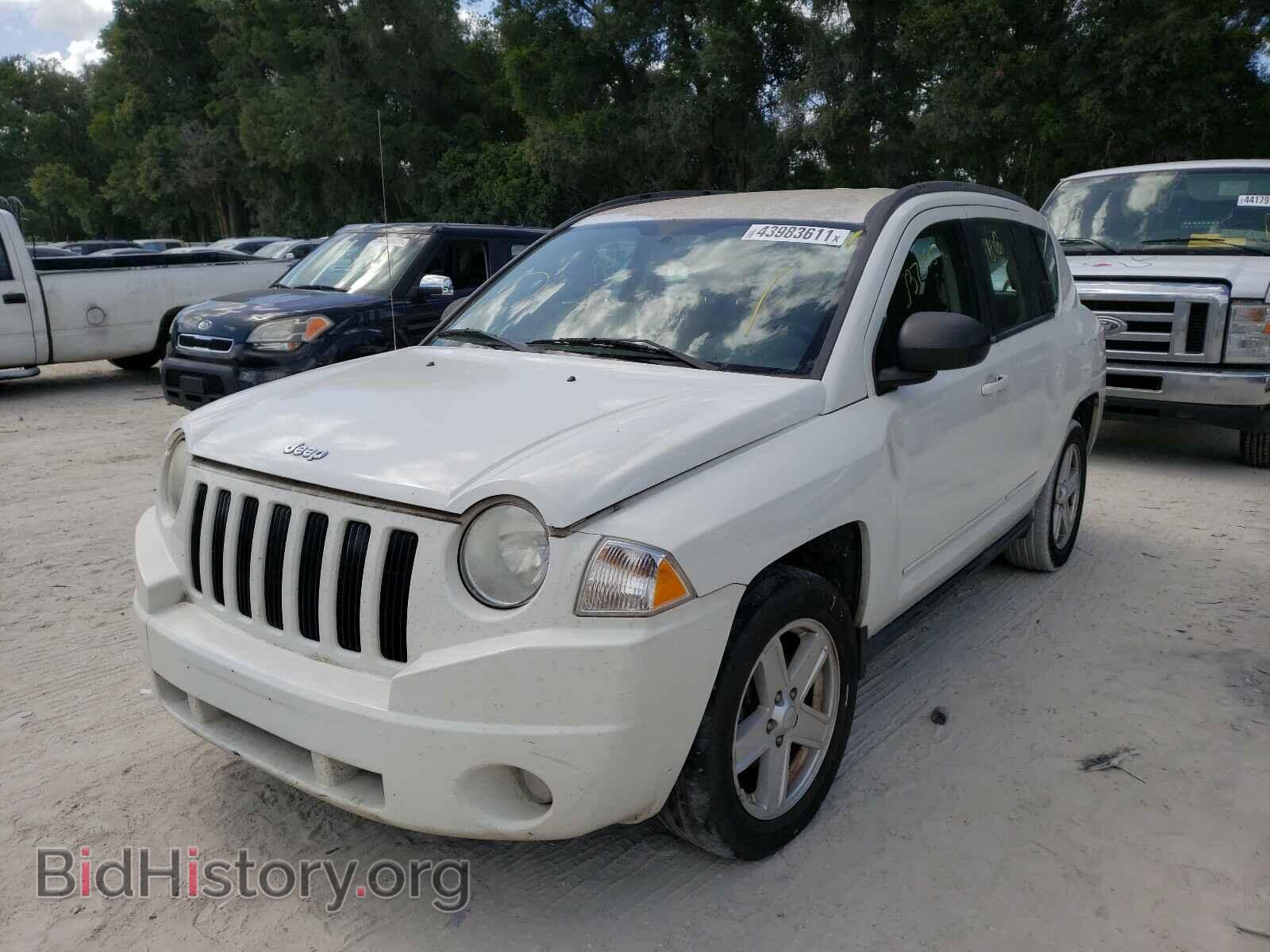 2010 JEEP COMPASS - VIN: 1J4NT4FB7AD560485 - Фото 2