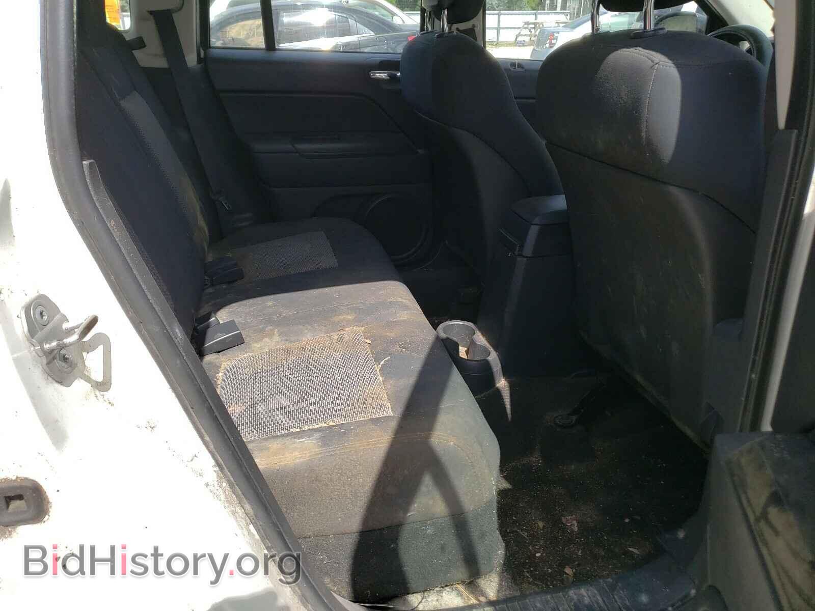 2010 JEEP COMPASS - VIN: 1J4NT4FB7AD560485 - Фото 6