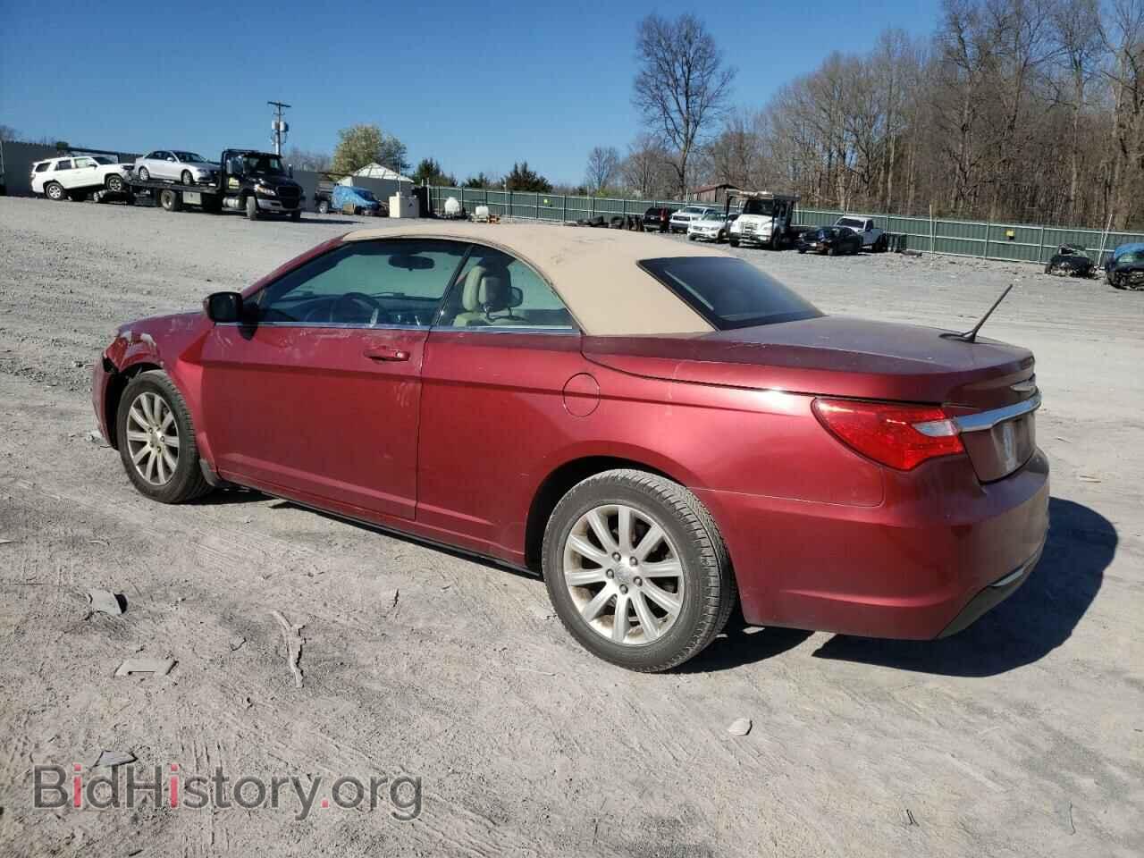 2013 CHRYSLER 200 - VIN: 1C3BCBEBXDN511685 - Фото 2