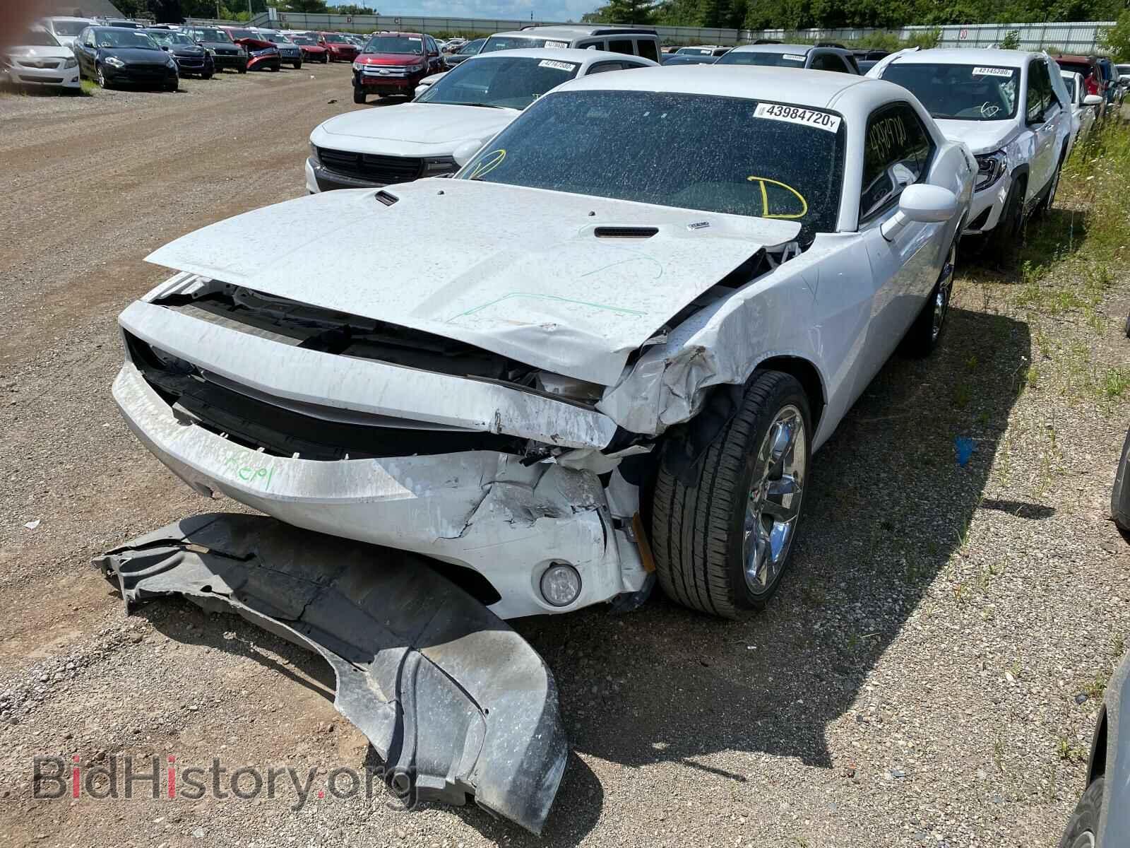 2014 DODGE CHALLENGER - VIN: 2C3CDYBT0EH158532 - Фото 2