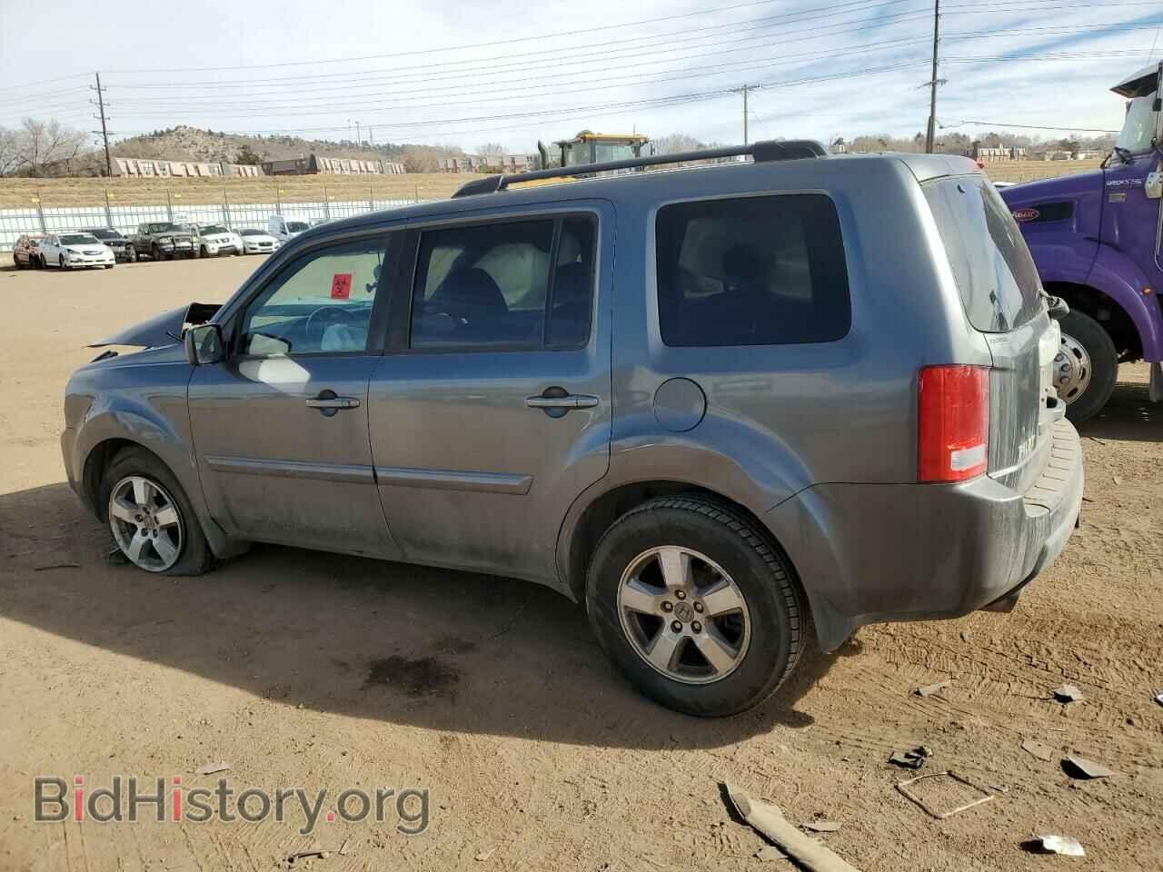 2011 HONDA PILOT - VIN: 5FNYF4H58BB003824 - Фото 2