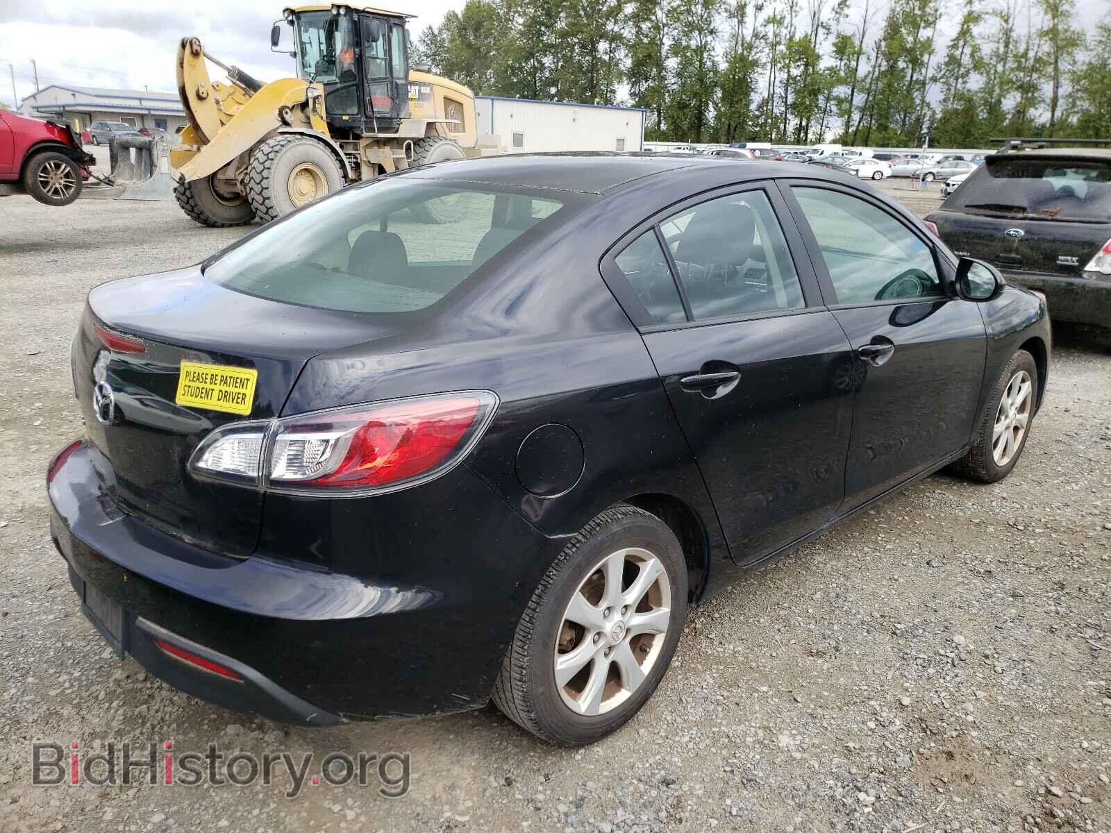 2011 MAZDA 3 - VIN: JM1BL1VF9B1383887 - Фото 4