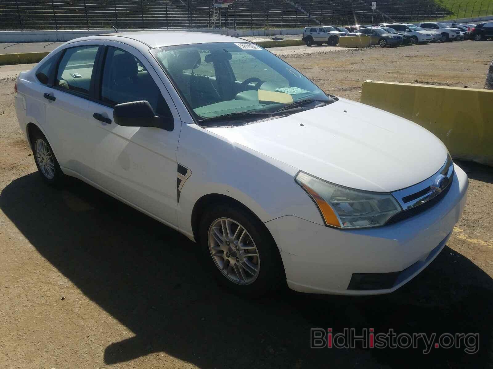 Photo 1FAHP35NX8W182650 - FORD FOCUS 2008