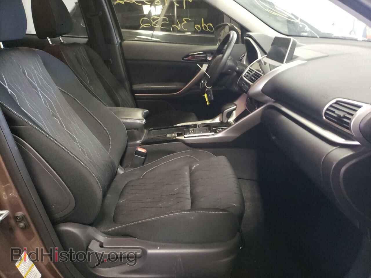 2018 MITSUBISHI ECLIPSE - VIN: JA4AT5AA4JZ044011 - Photo 5