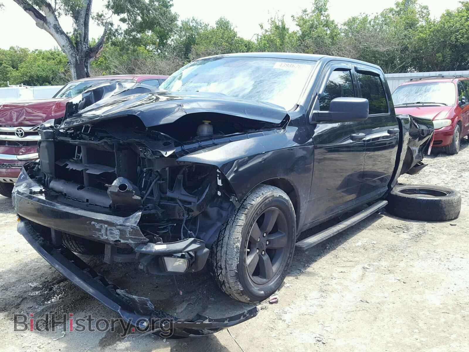 2017 RAM 1500 ST - VIN: 1C6RR6KT5HS763534 - Фото 2