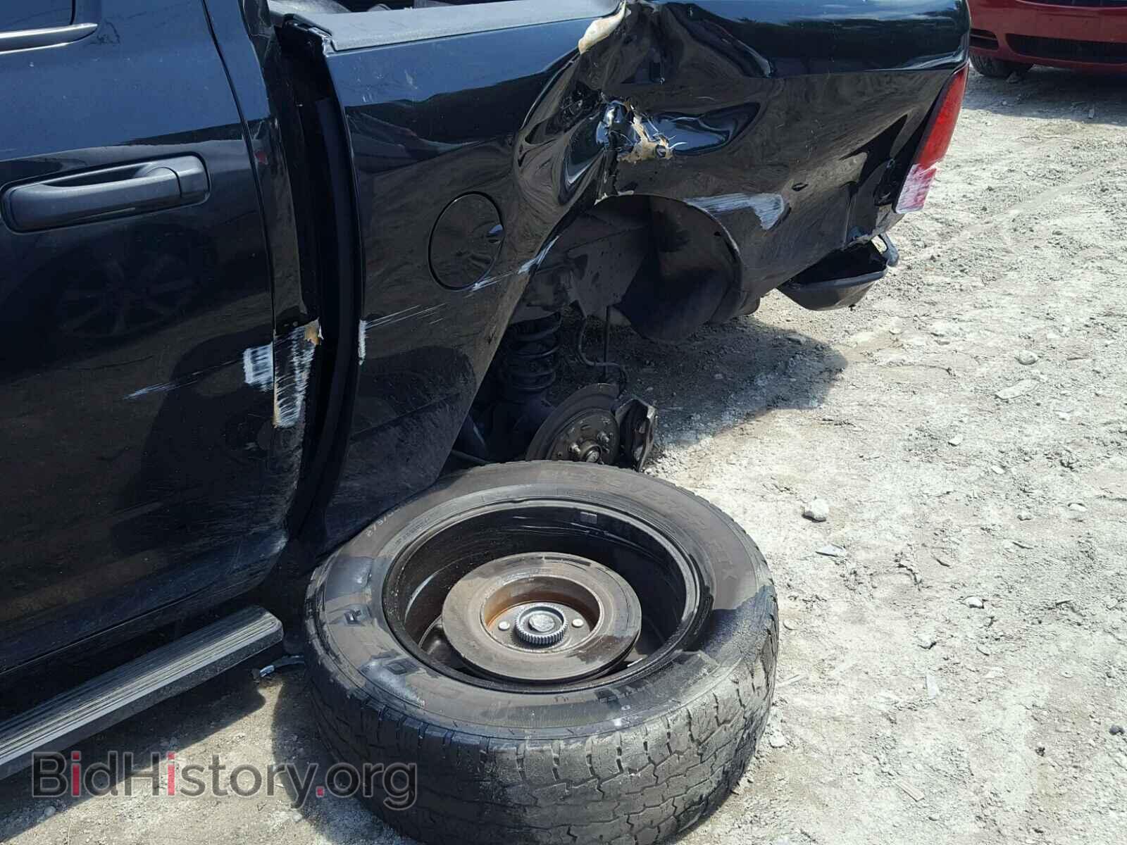 2017 RAM 1500 ST - VIN: 1C6RR6KT5HS763534 - Фото 9