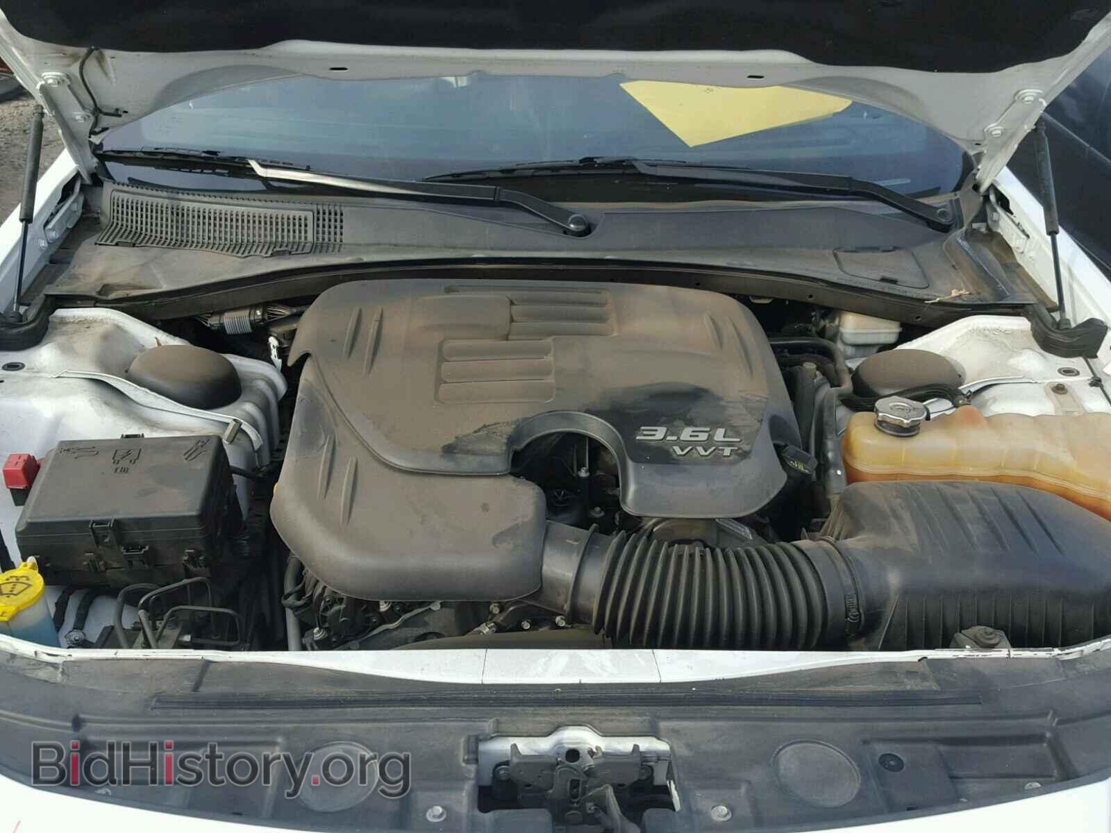 2014 CHRYSLER 300 - VIN: 2C3CCAAG2EH263216 - Фото 7