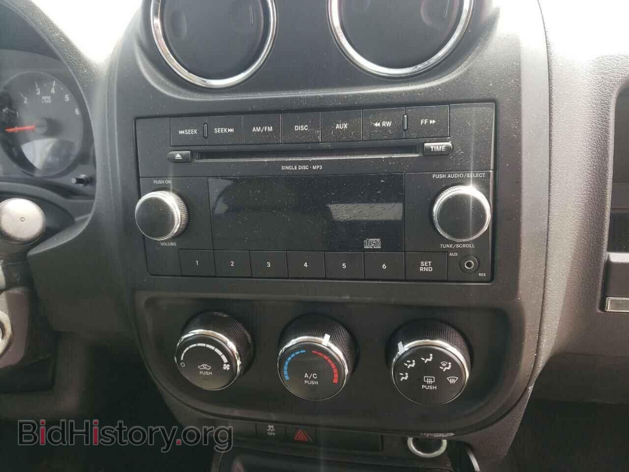 2011 JEEP COMPASS - VIN: 1J4NT1FA7BD267175 - Фото 9