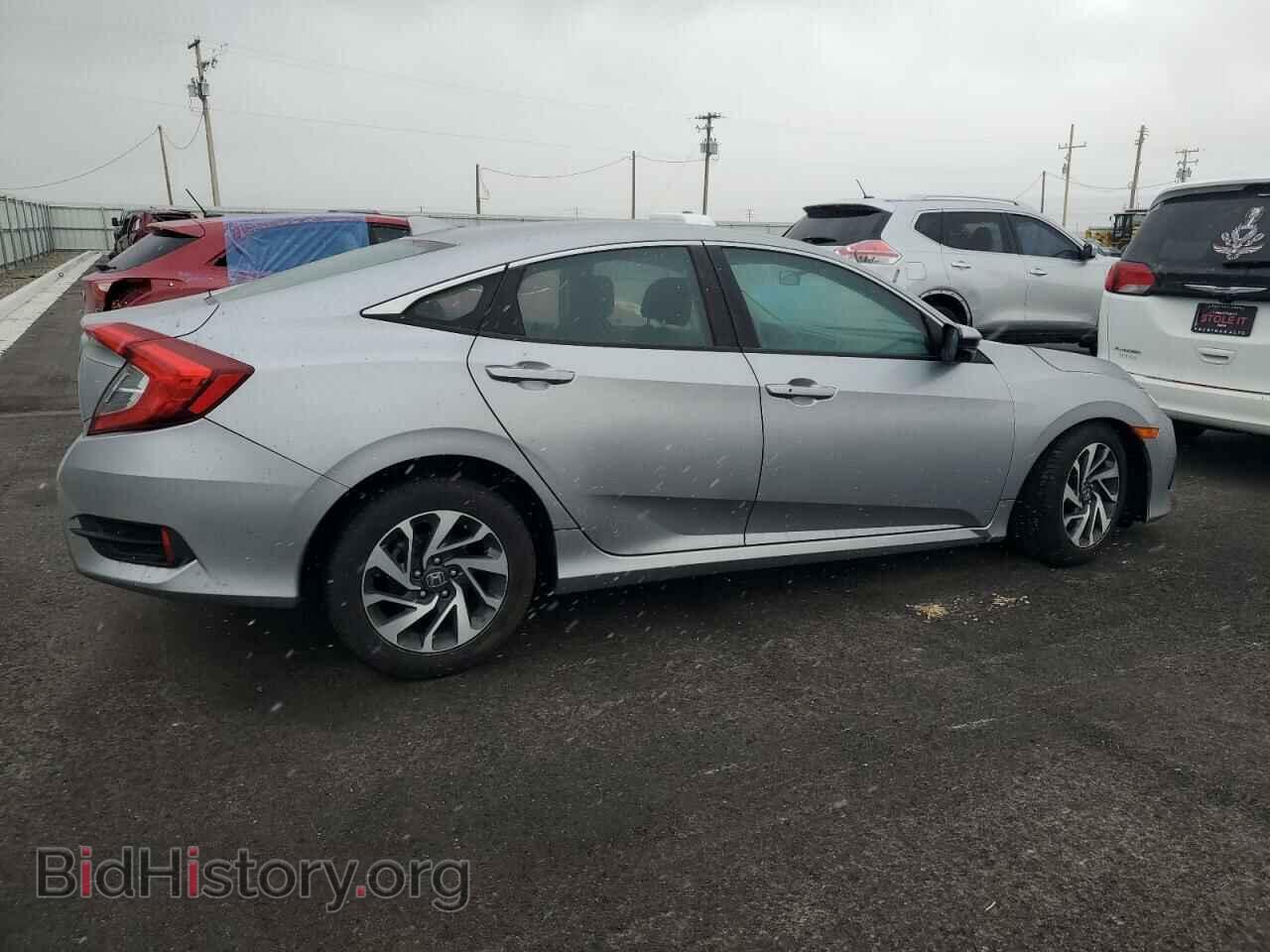 2017 HONDA CIVIC - VIN: 19XFC2F75HE218861 - Фото 3
