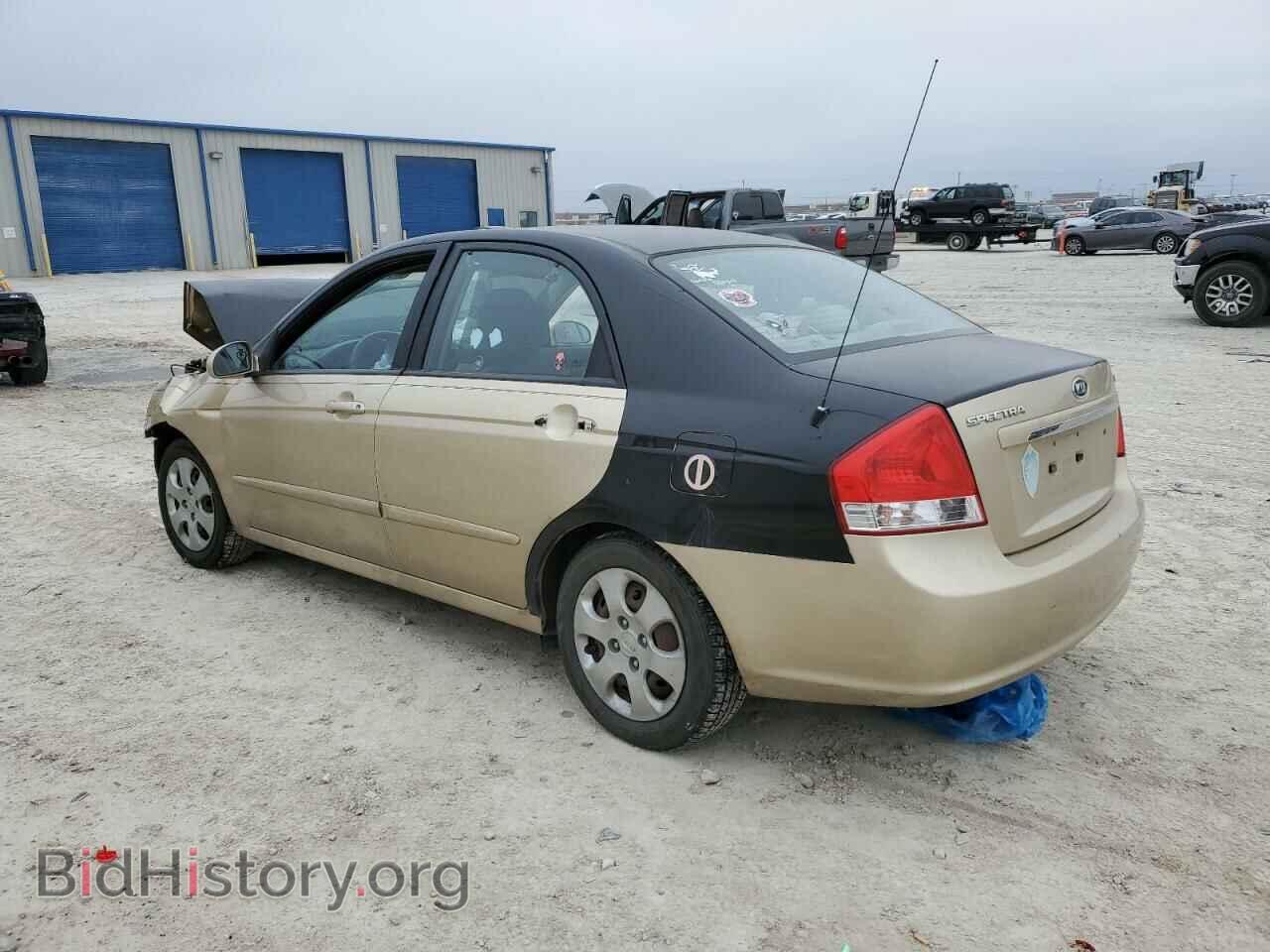 2009 KIA SPECTRA - VIN: KNAFE221795653841 - Фото 2