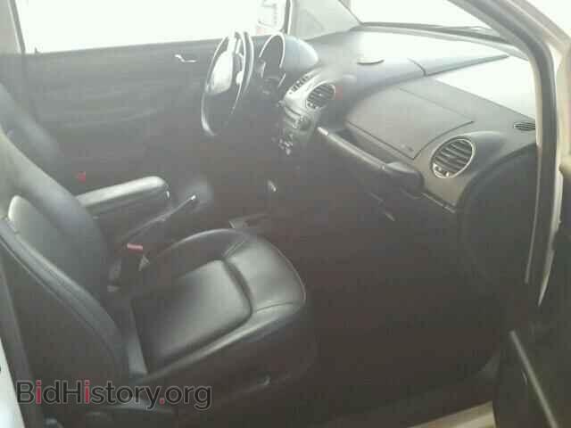 2010 VOLKSWAGEN BEETLE - VIN: 3VWPW3AG2AM021874 - Фото 5
