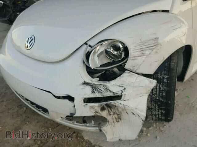 2010 VOLKSWAGEN BEETLE - VIN: 3VWPW3AG2AM021874 - Фото 9
