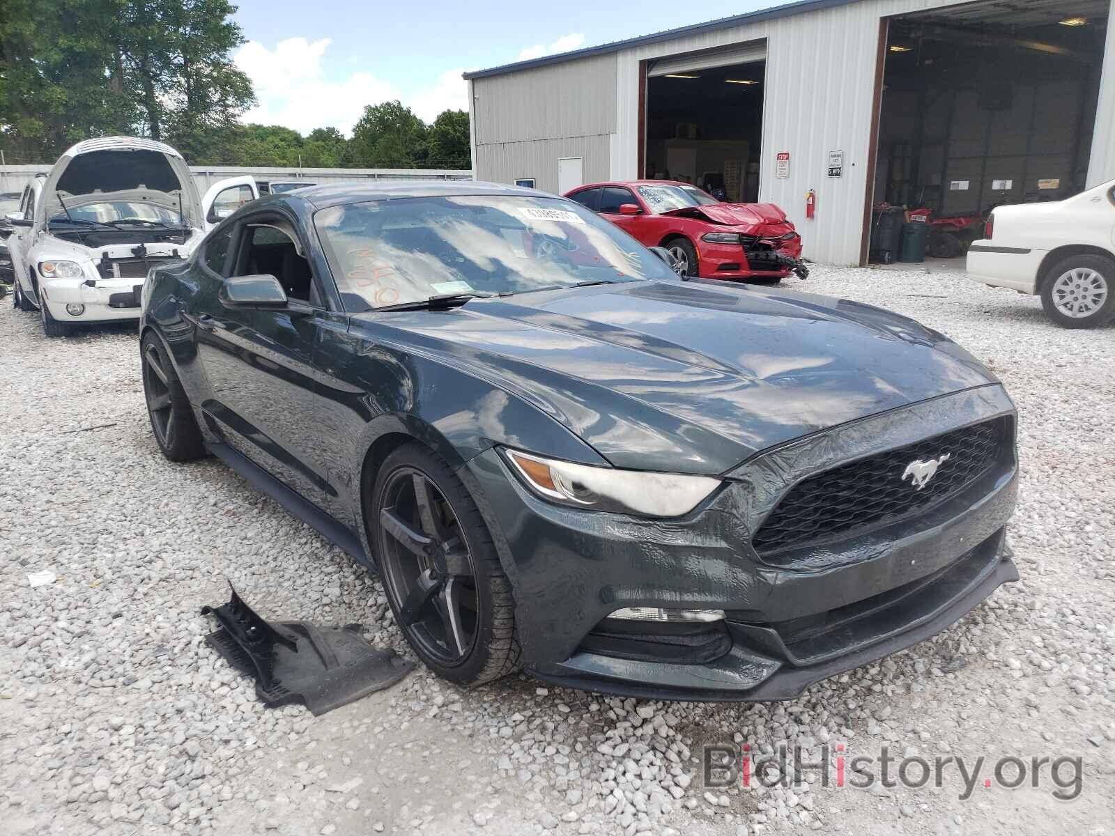 Photo 1FA6P8AM1F5358618 - FORD MUSTANG 2015