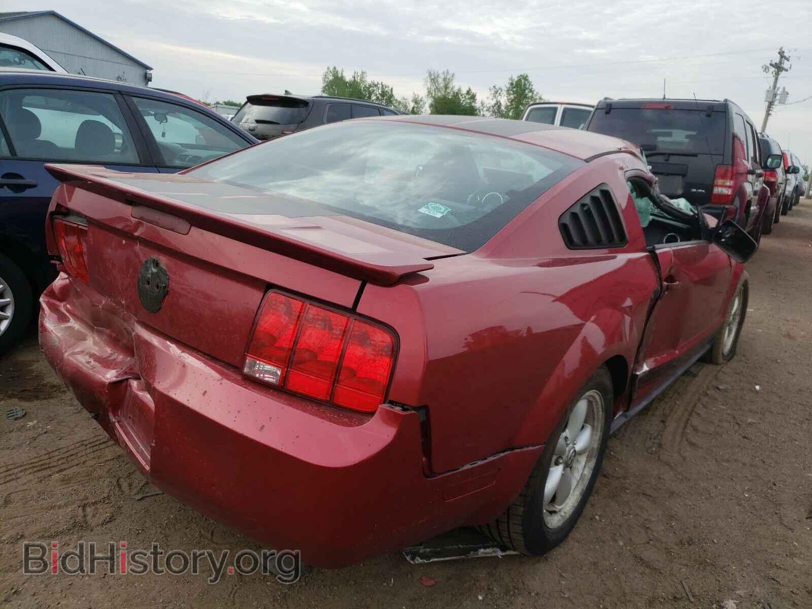 2007 FORD MUSTANG - VIN: 1ZVFT80NX75324871 - Фото 4