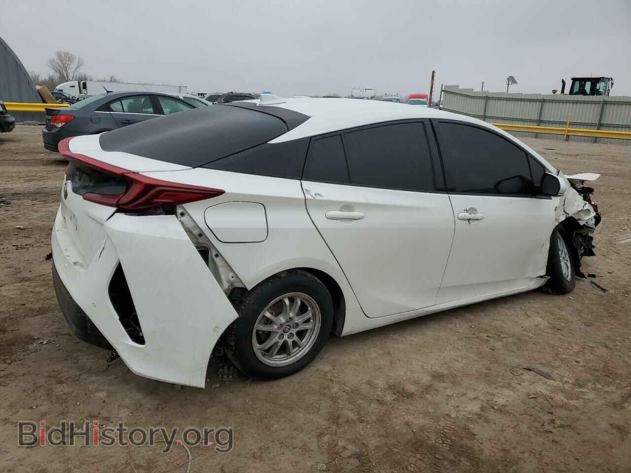2017 TOYOTA PRIUS - VIN: JTDKARFP6H3017202 - Фото 3