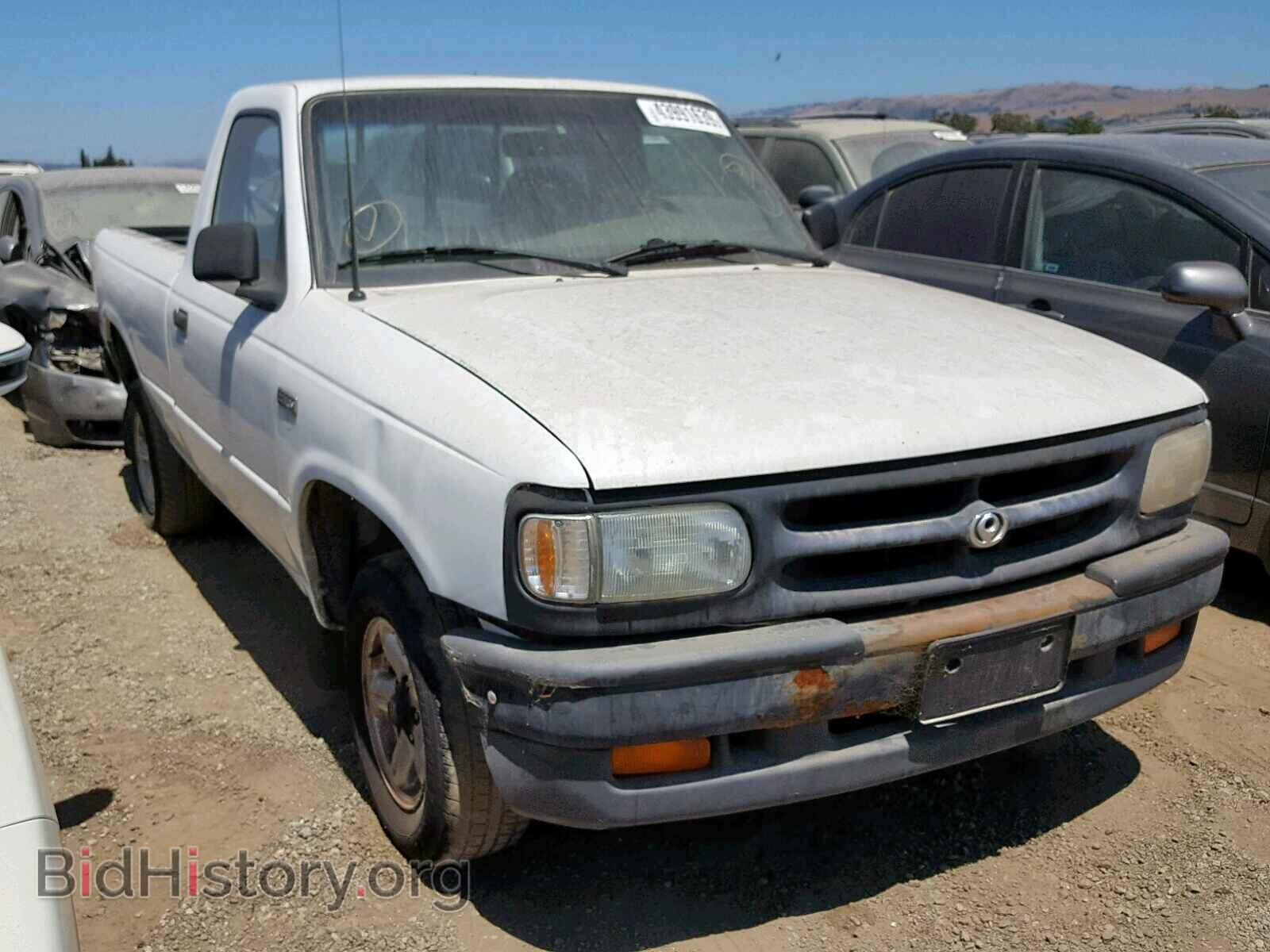 Photo 4F4CR12A2TTM44537 - MAZDA B2300 1996