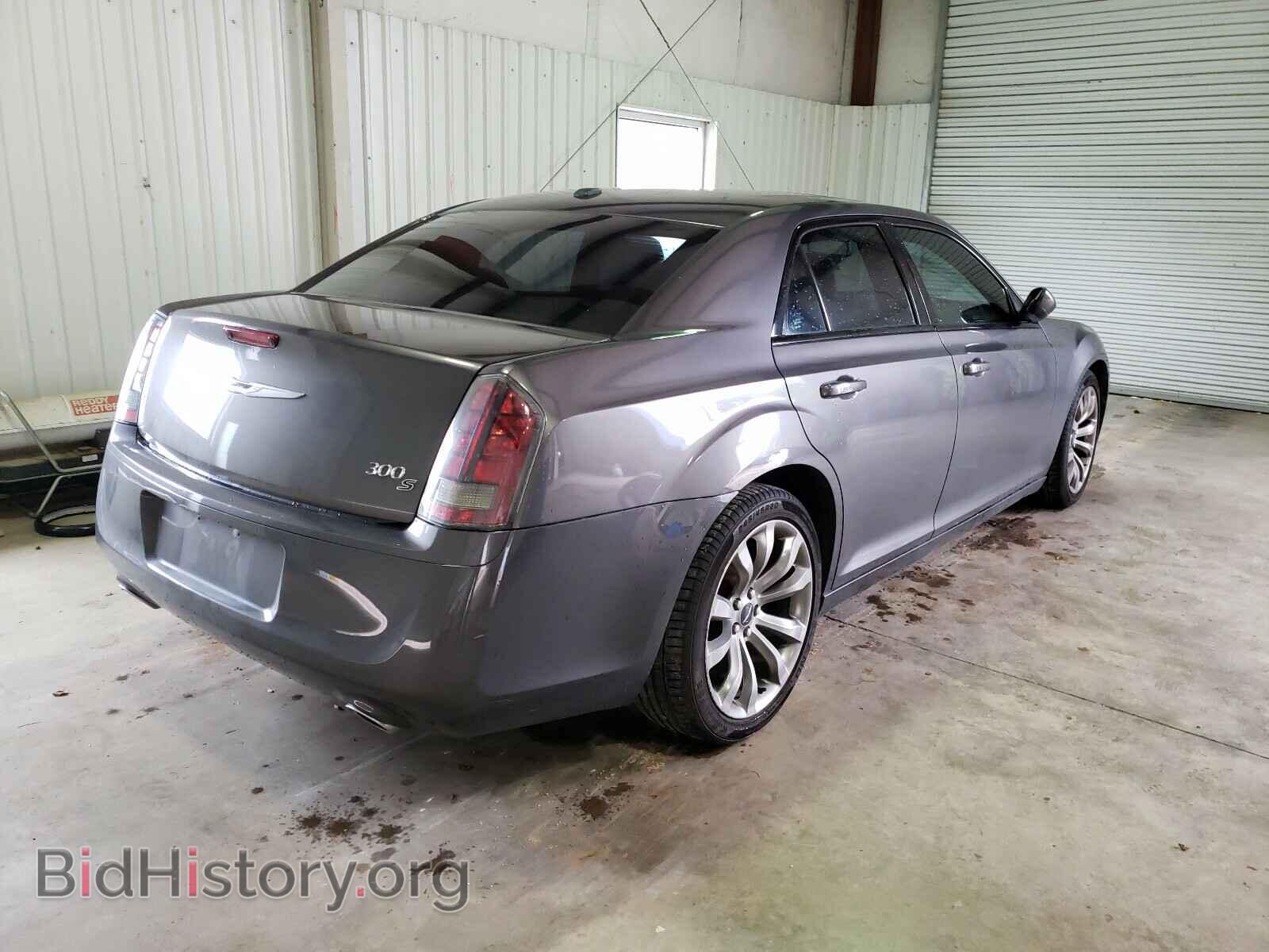 2014 CHRYSLER 300 - VIN: 2C3CCABG2EH361175 - Фото 4