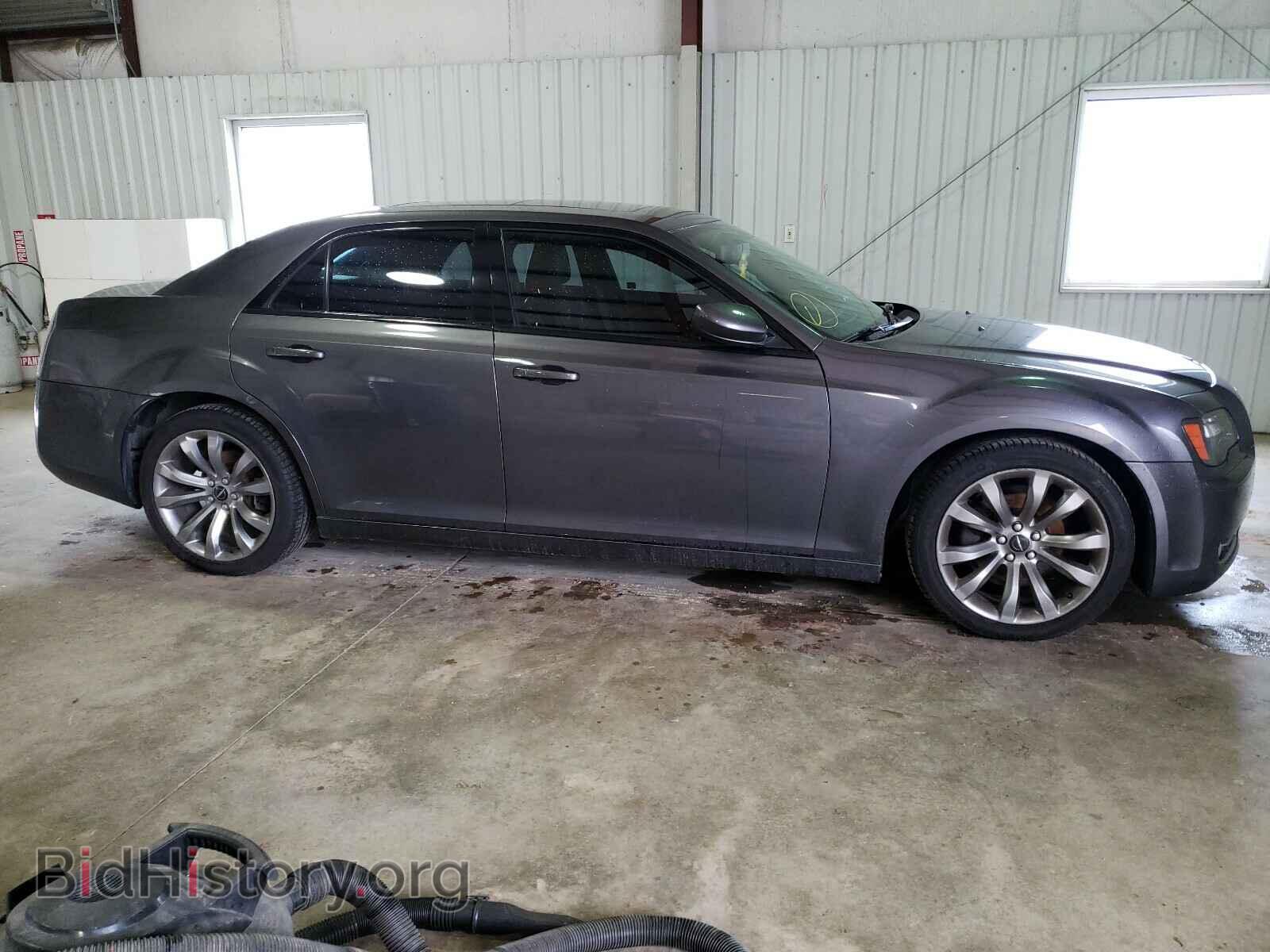 2014 CHRYSLER 300 - VIN: 2C3CCABG2EH361175 - Фото 9