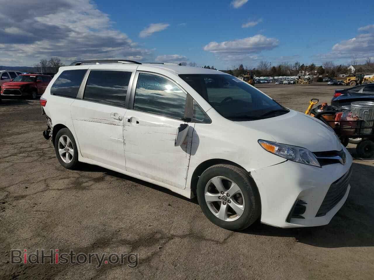 2018 TOYOTA All Models - VIN: 5TDKZ3DC9JS904383 - Фото 4