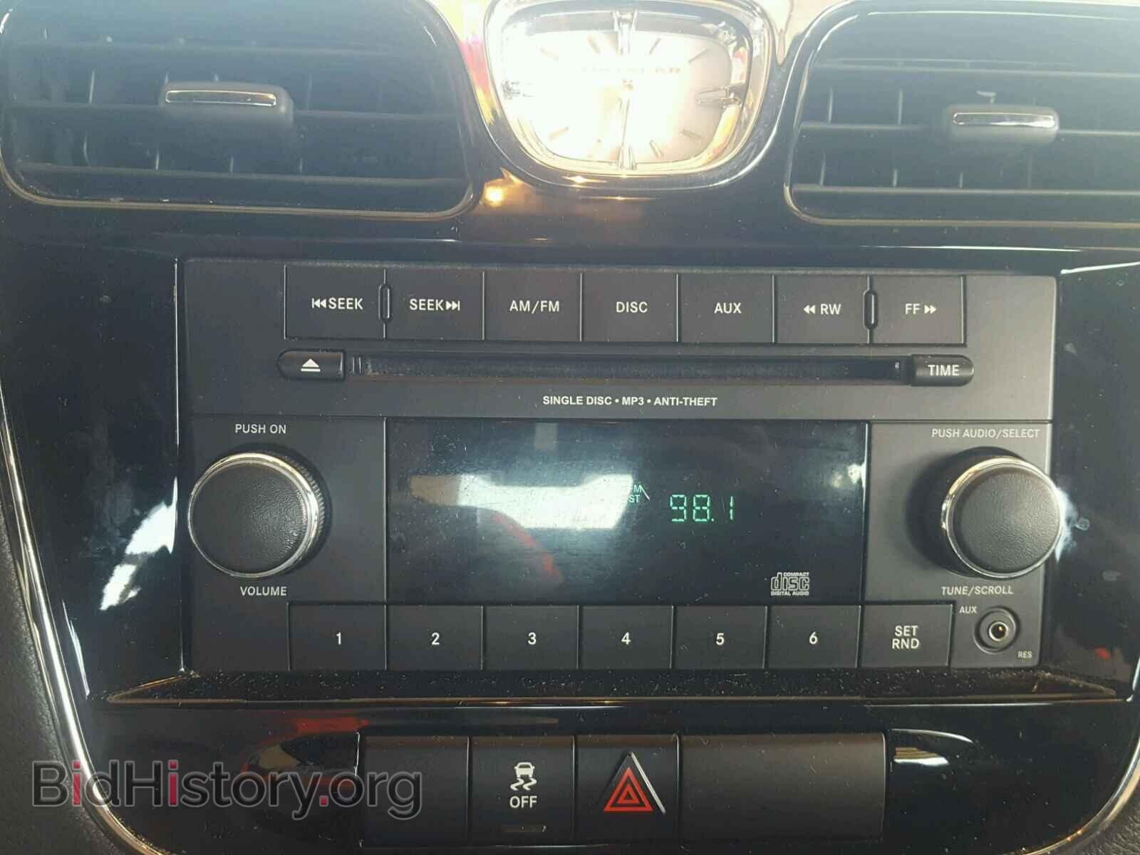2012 CHRYSLER 200 - VIN: 1C3CCBAB2CN246625 - Фото 9