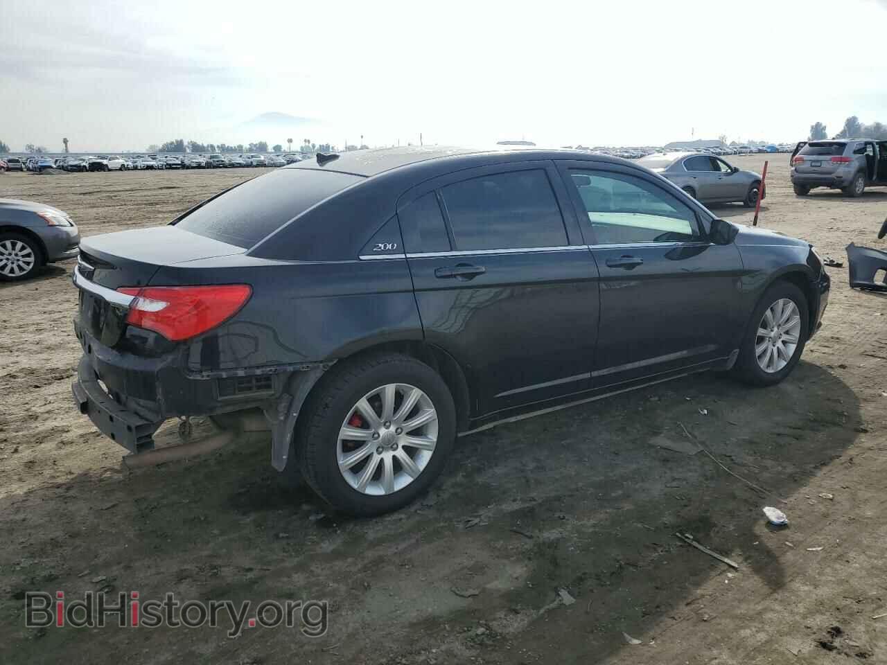 2013 CHRYSLER 200 - VIN: 1C3CCBBB9DN764585 - Фото 3