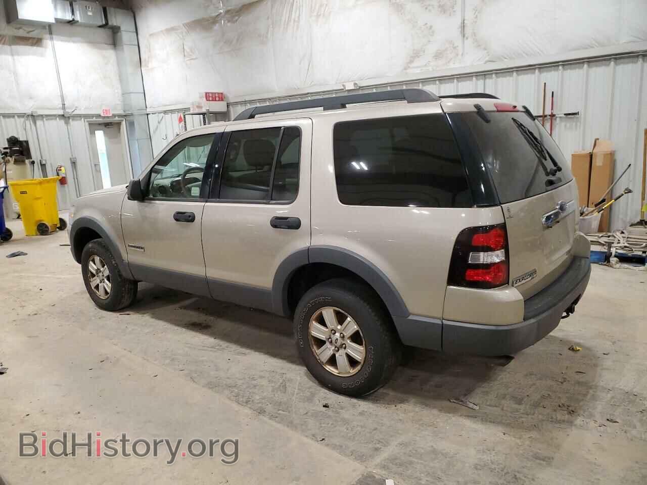 2006 FORD EXPLORER - VIN: 1FMEU73E86UA74855 - Фото 2