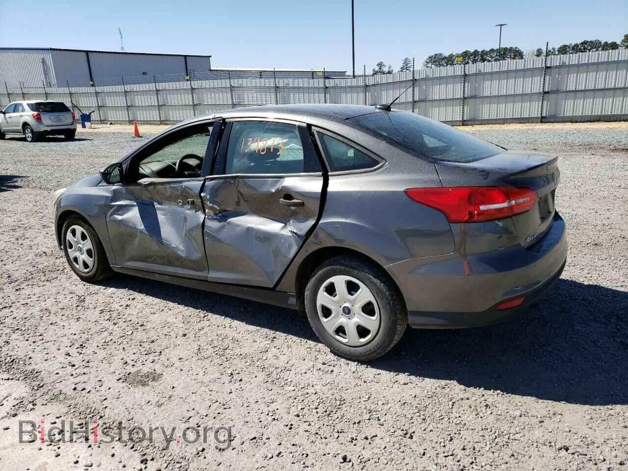 2017 FORD FOCUS - VIN: 1FADP3E24HL312315 - Фото 2