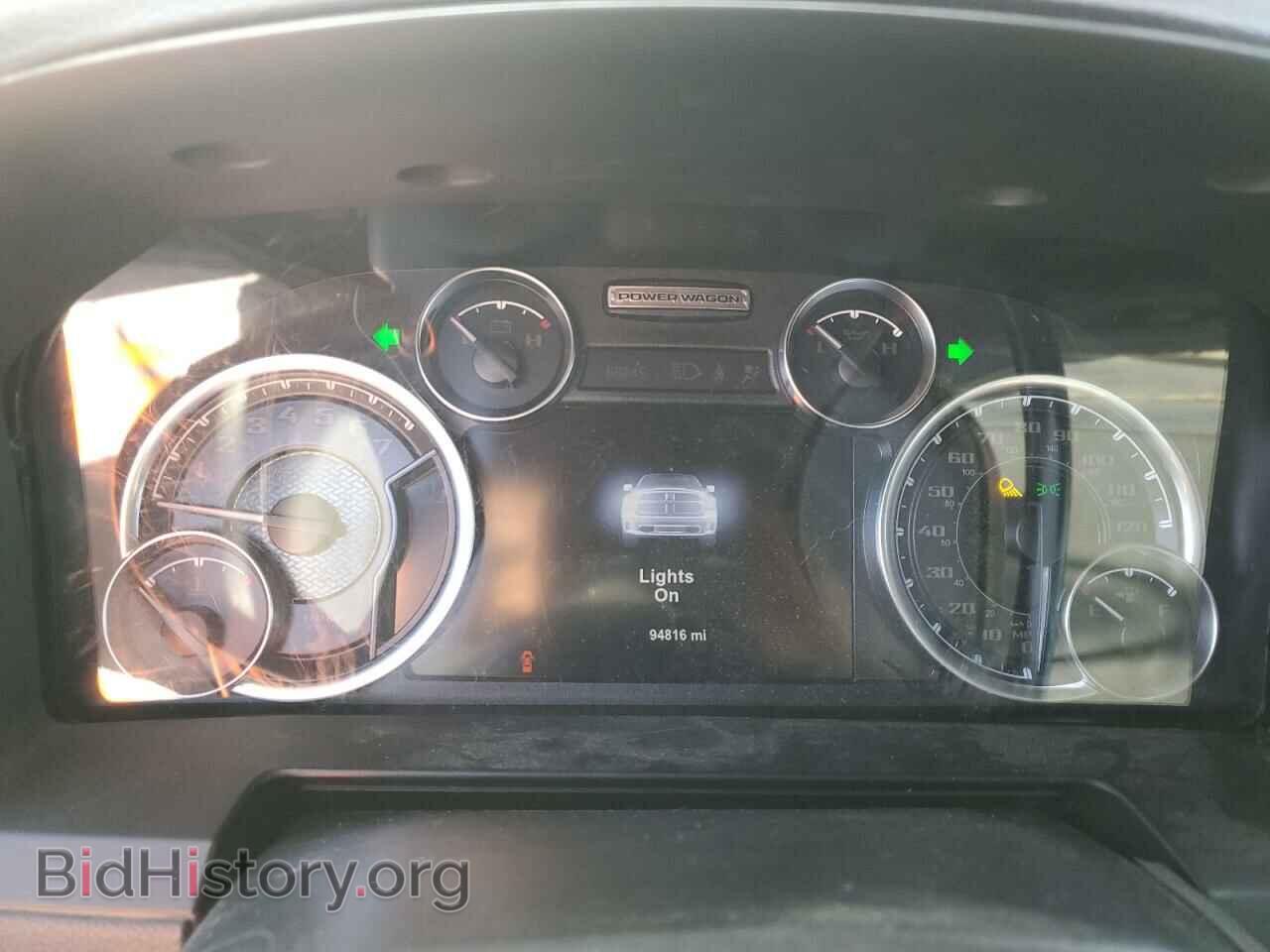 2018 RAM 2500 - VIN: 3C6TR5EJ1JG156182 - Photo 9