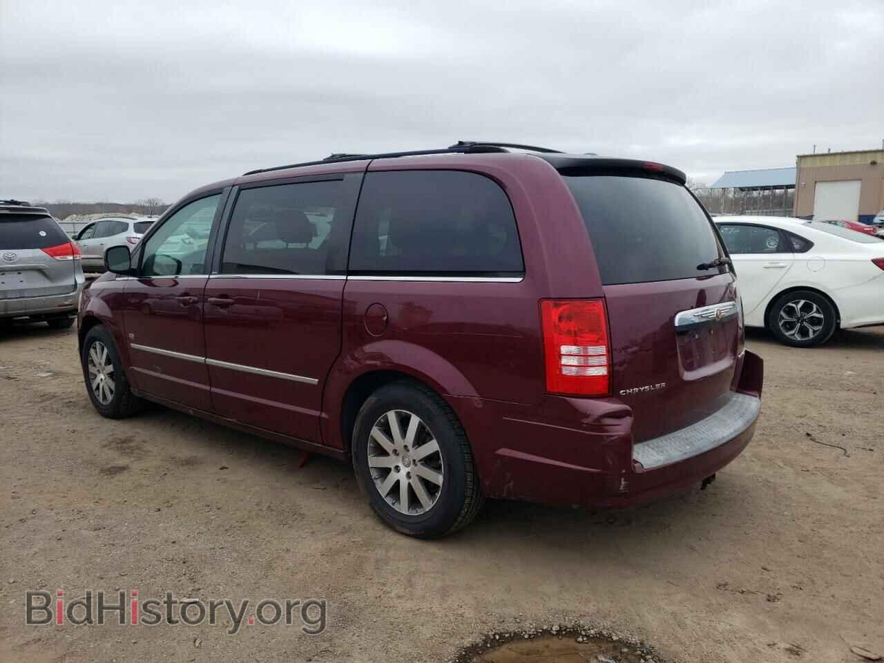 2009 CHRYSLER MINIVAN - VIN: 2A8HR54199R653835 - Фото 2