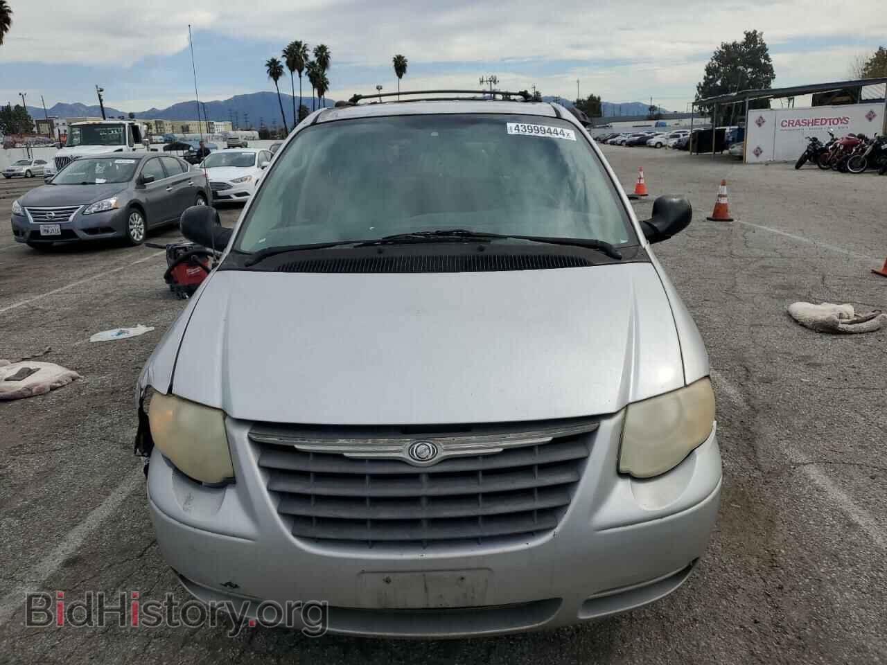 2006 CHRYSLER MINIVAN - VIN: 2A4GP54L96R656508 - Фото 5