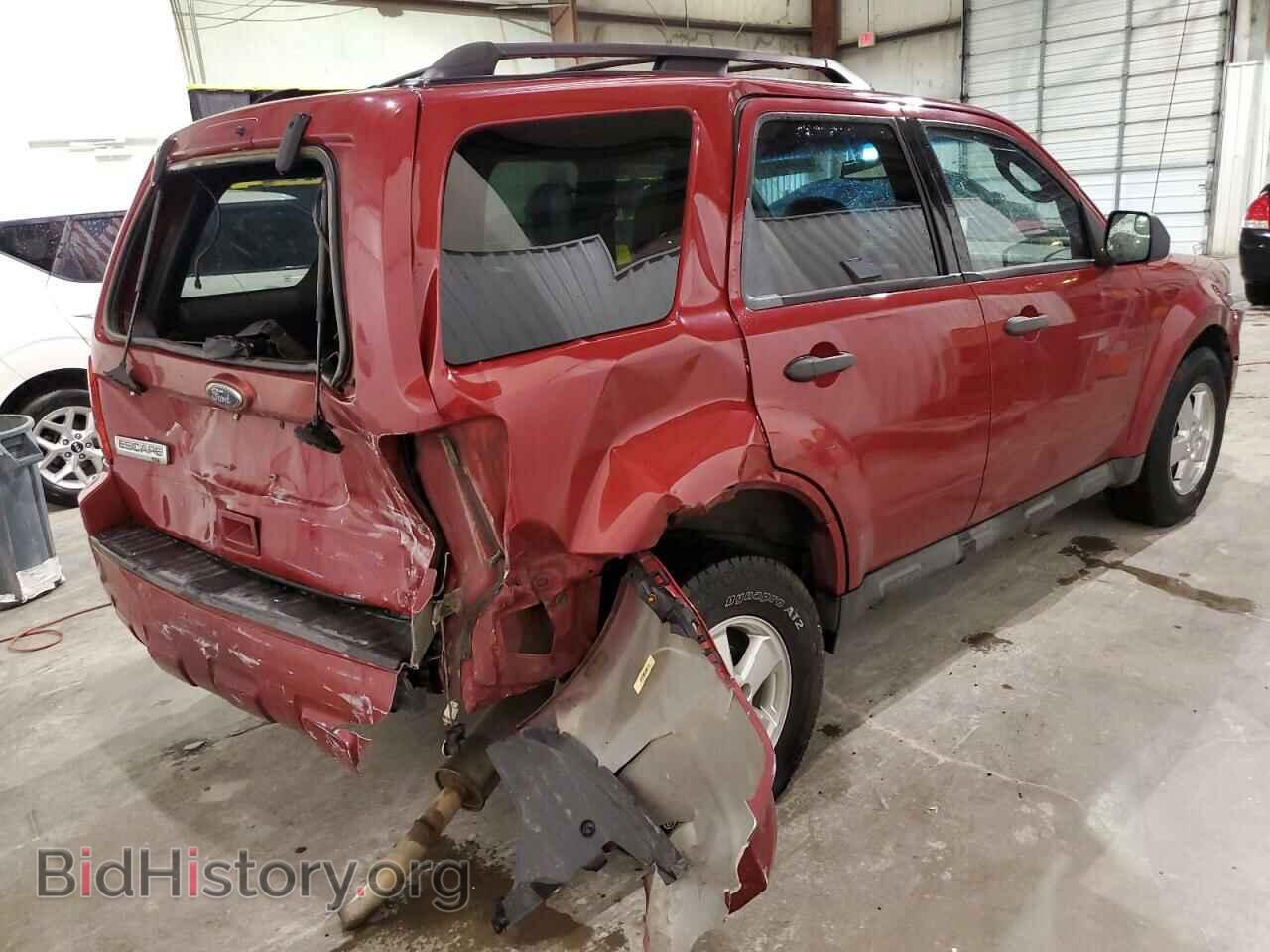 2011 FORD ESCAPE - VIN: 1FMCU9D79BKC38672 - Фото 3