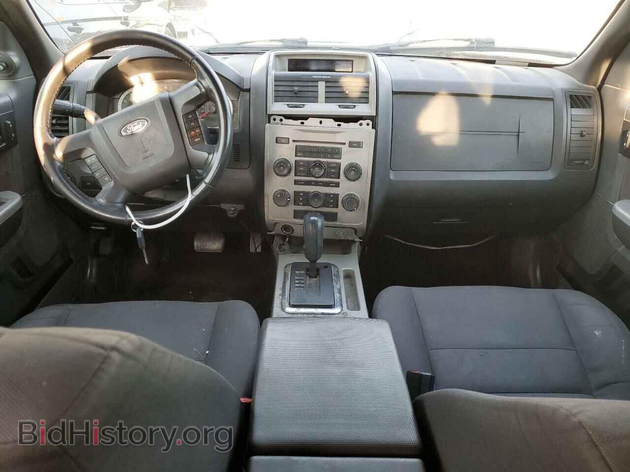 2011 FORD ESCAPE - VIN: 1FMCU9D79BKC38672 - Фото 8