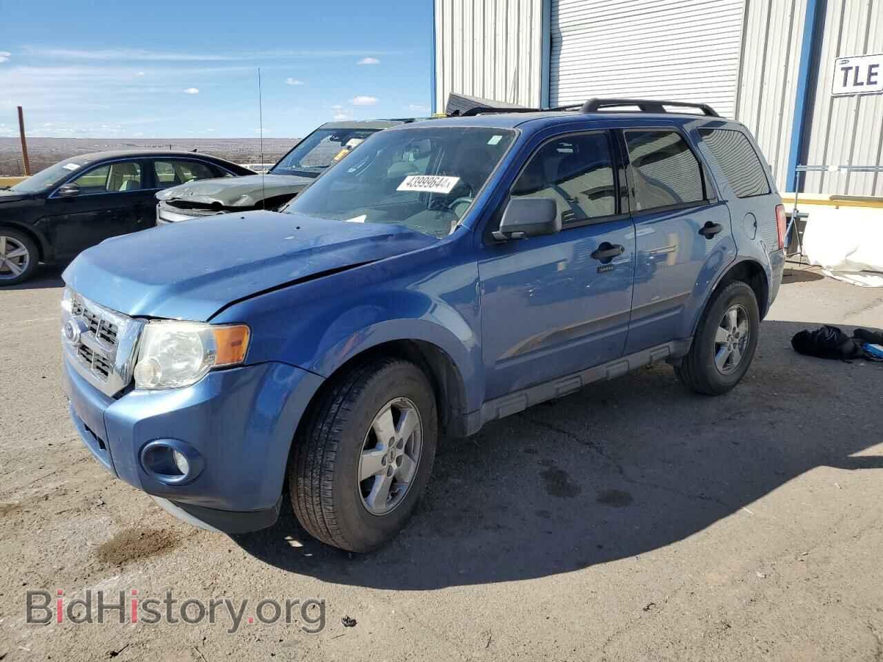 Фотография 1FMCU0D76AKC49882 - FORD ESCAPE 2010