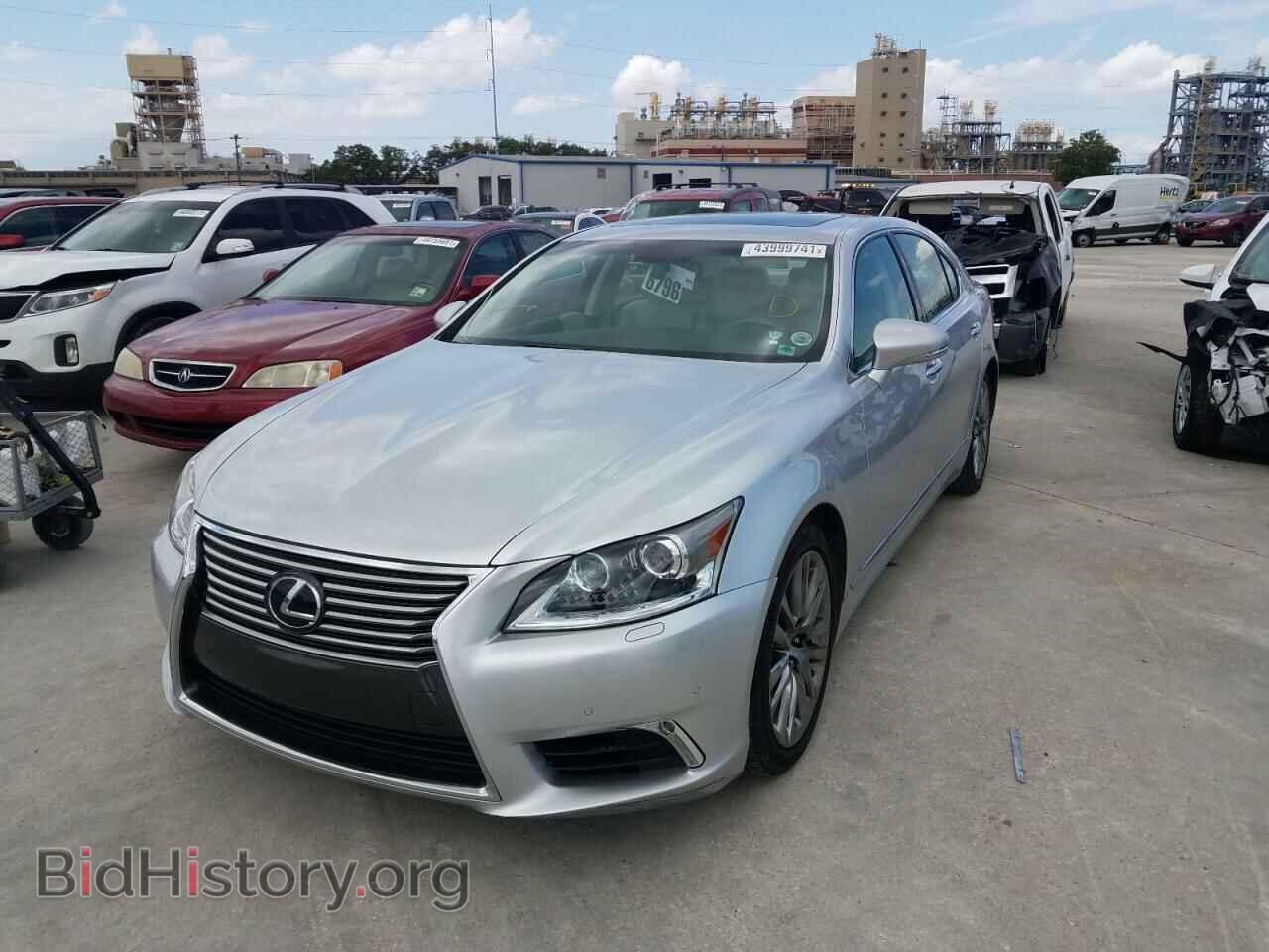 2017 LEXUS LS460 - VIN: JTHBL5EF8H5145679 - Фото 2