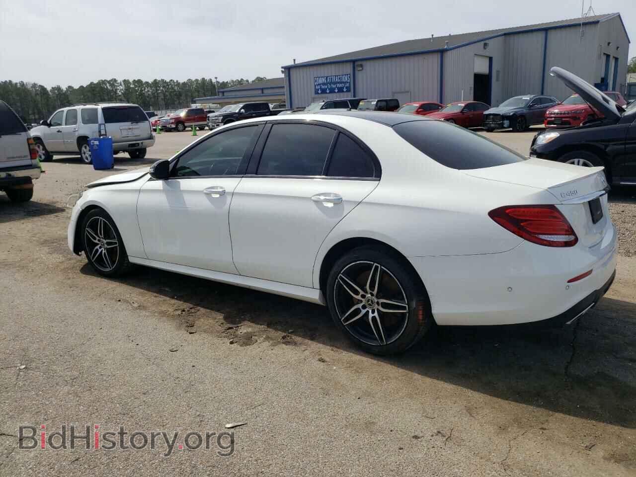 2019 MERCEDES-BENZ E-CLASS - VIN: WDDZF6JBXKA567764 - Фото 2