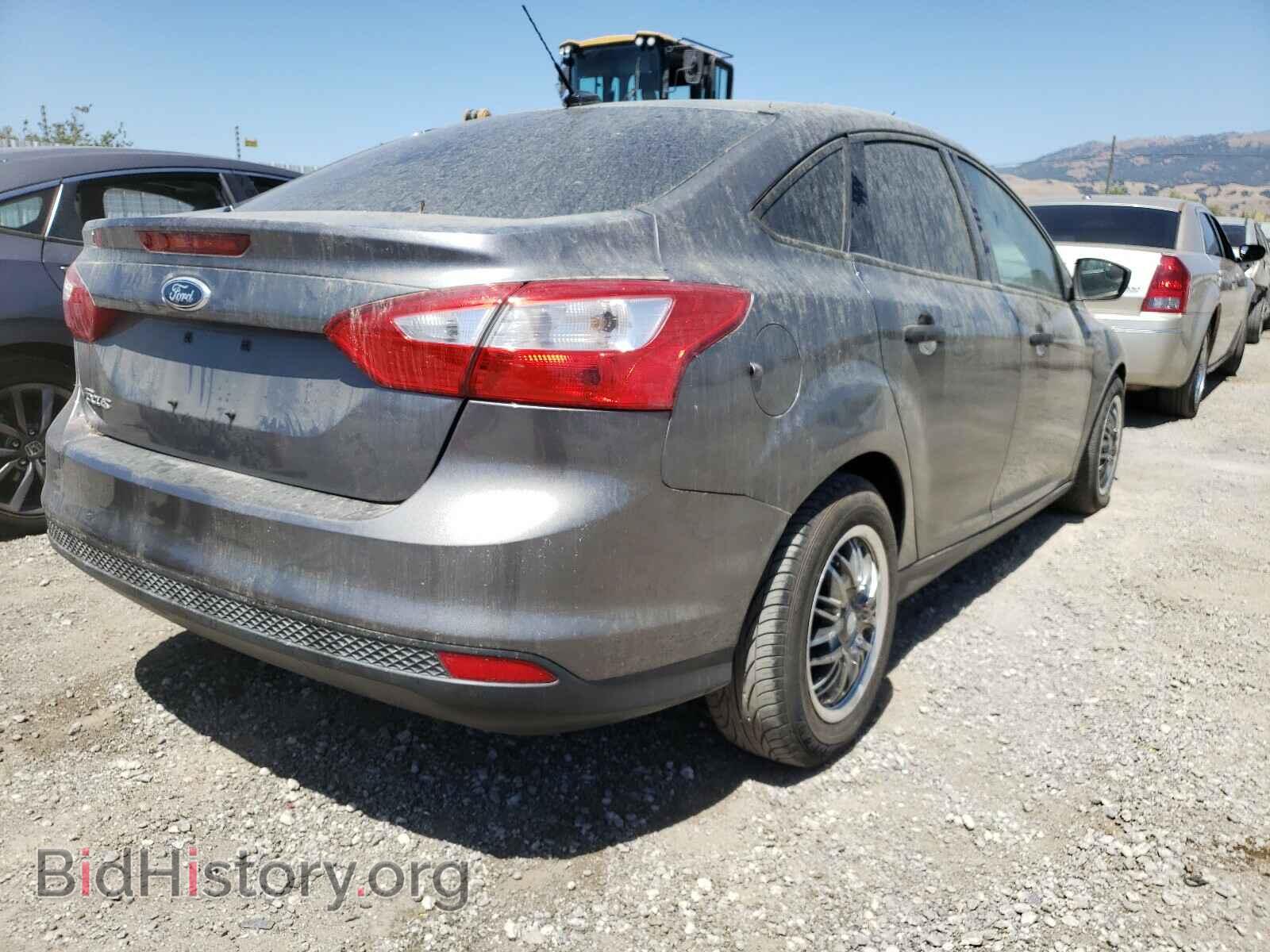 2012 FORD FOCUS - VIN: 1FAHP3E23CL131023 - Photo 4