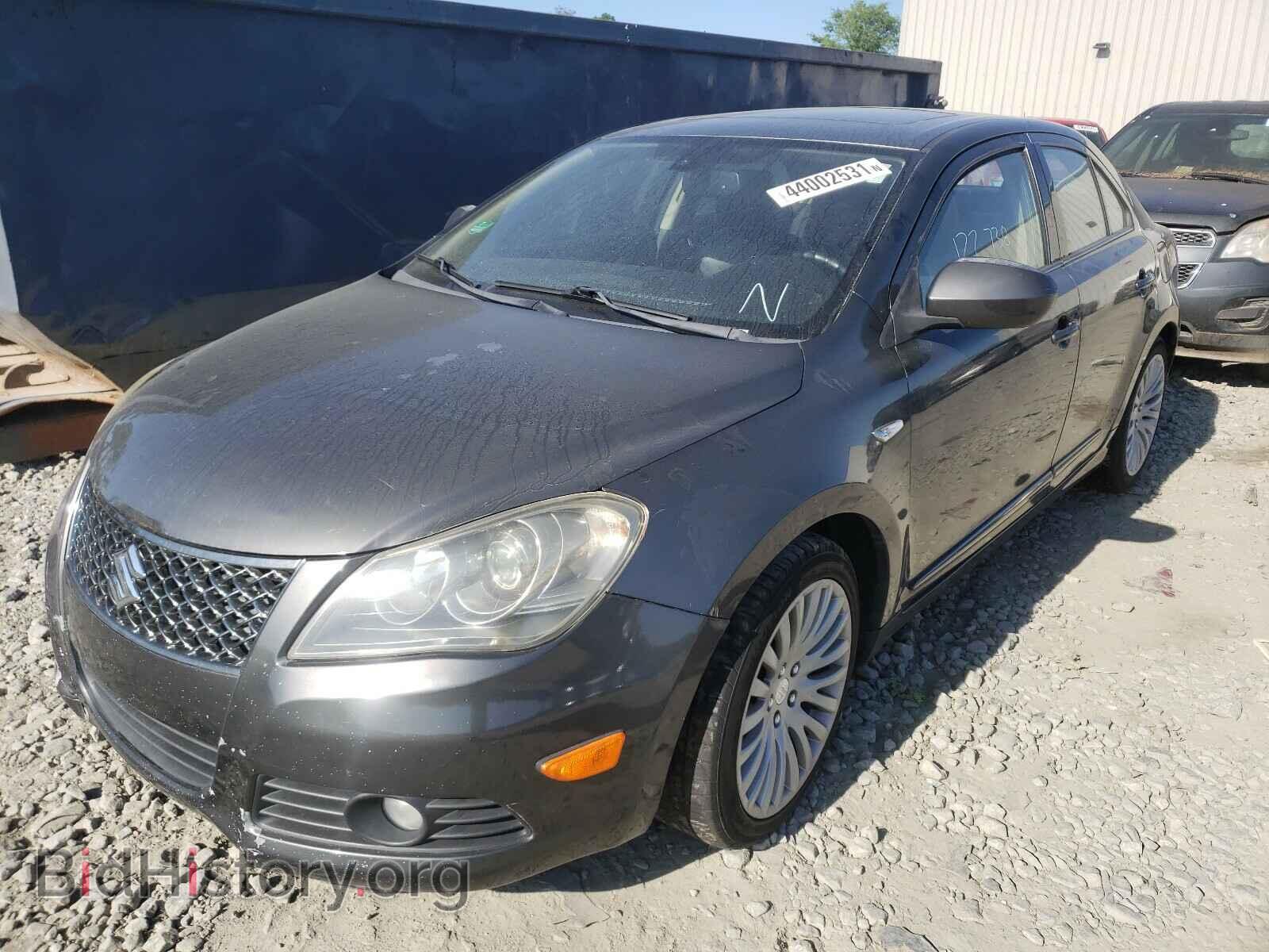 2010 SUZUKI KIZASHI - VIN: JS2RE9A76A6100438 - Фото 2