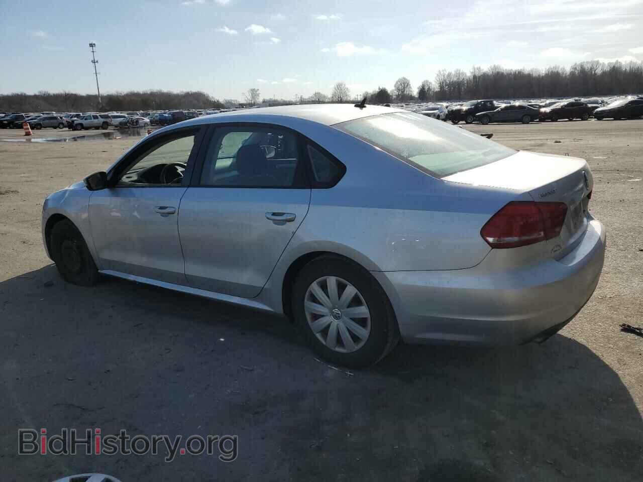 2013 VOLKSWAGEN PASSAT - VIN: 1VWAP7A3XDC132170 - Фото 2