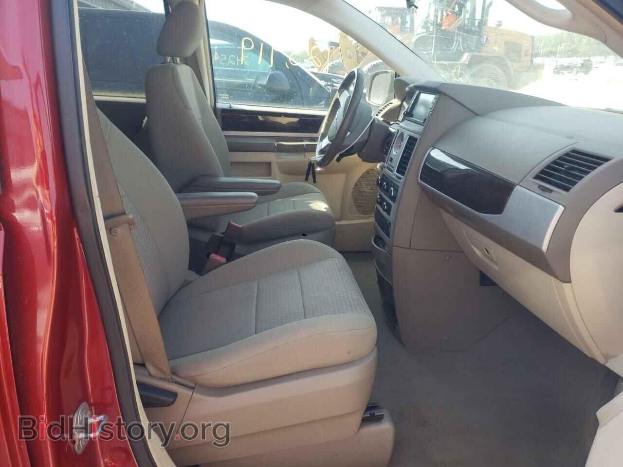 2010 CHRYSLER MINIVAN - VIN: 2A4RR5D13AR170125 - Фото 5