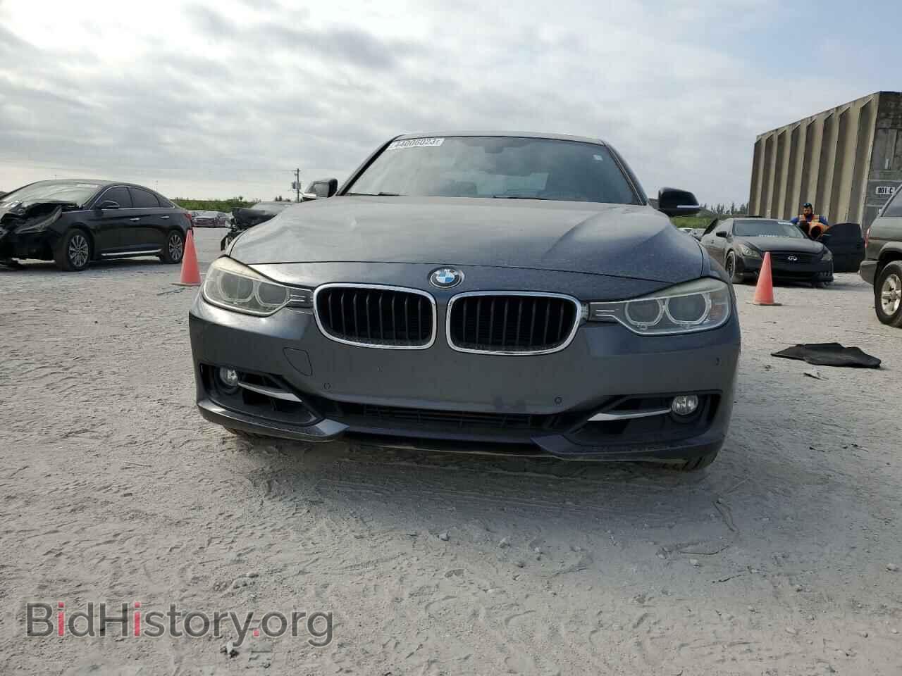 2013 BMW 3 SERIES - VIN: WBA3A5C55DF601936 - Фото 5